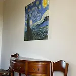 Gogh 公寓