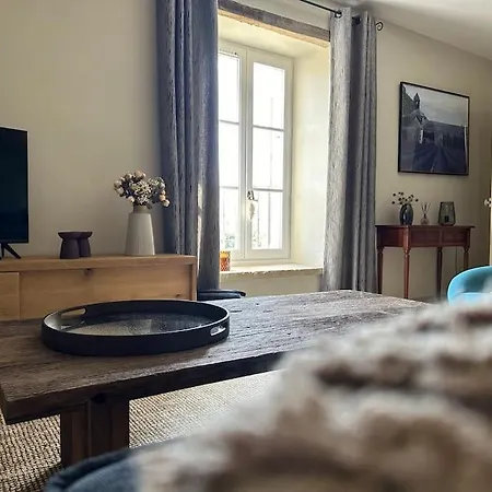 Apartment Gogh *